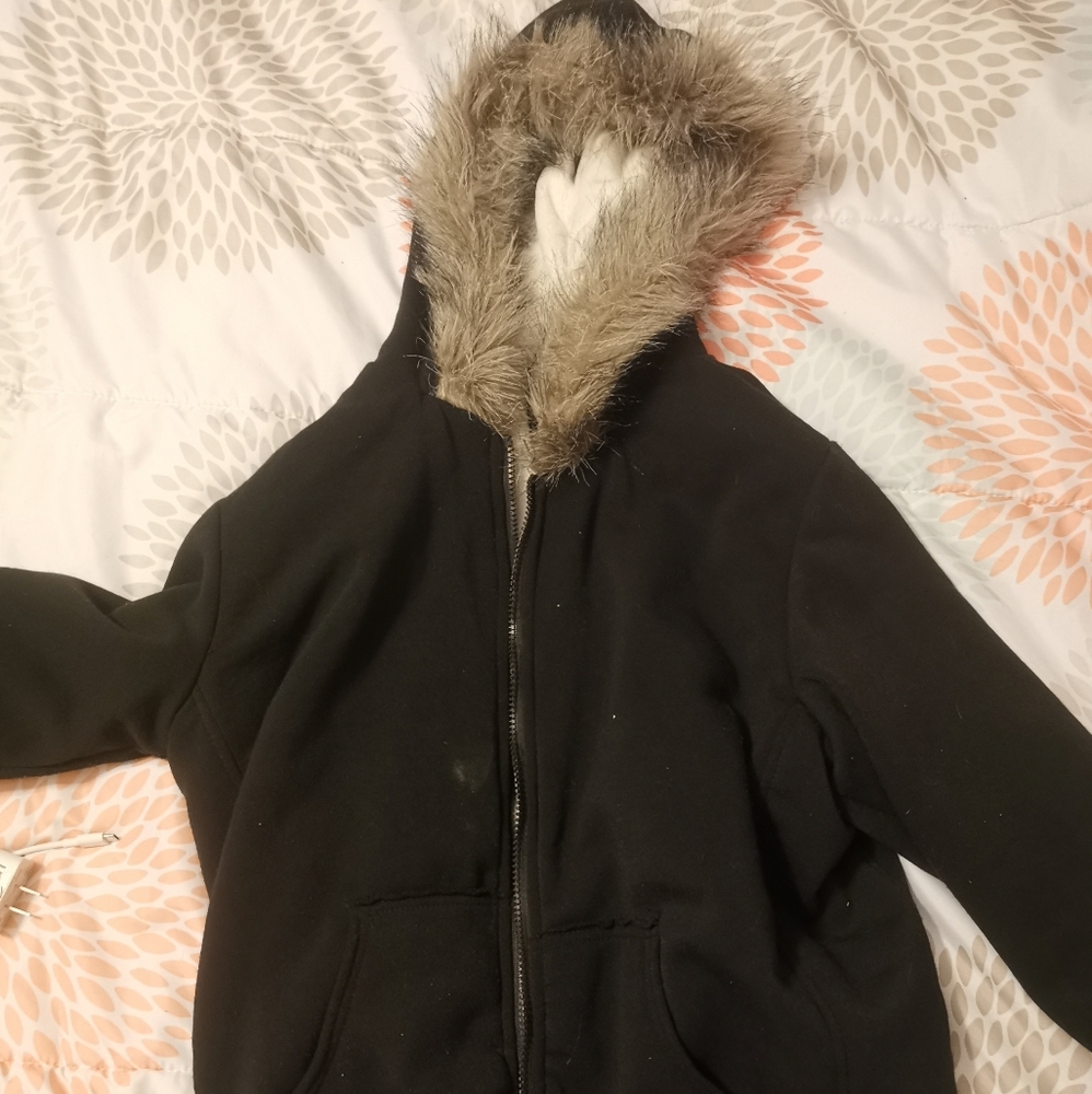 XL Junior's Winter Jacket with fur lined hood